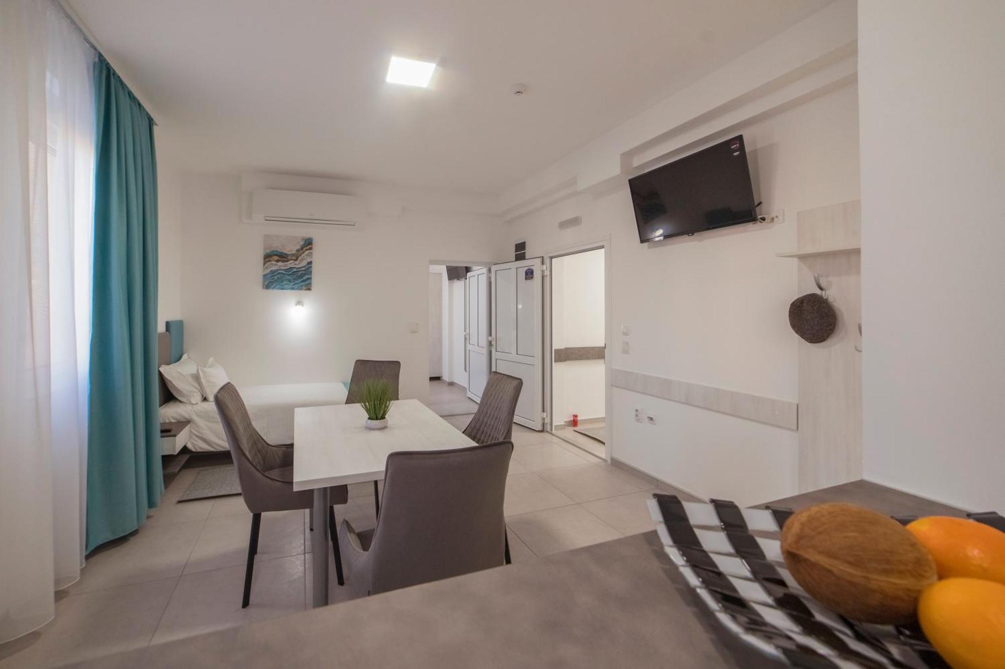 As Apartmani ปิโรต์ ภายนอก รูปภาพ